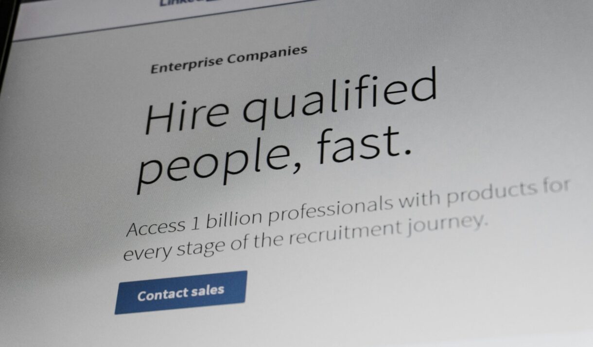 Hello World Featured Image